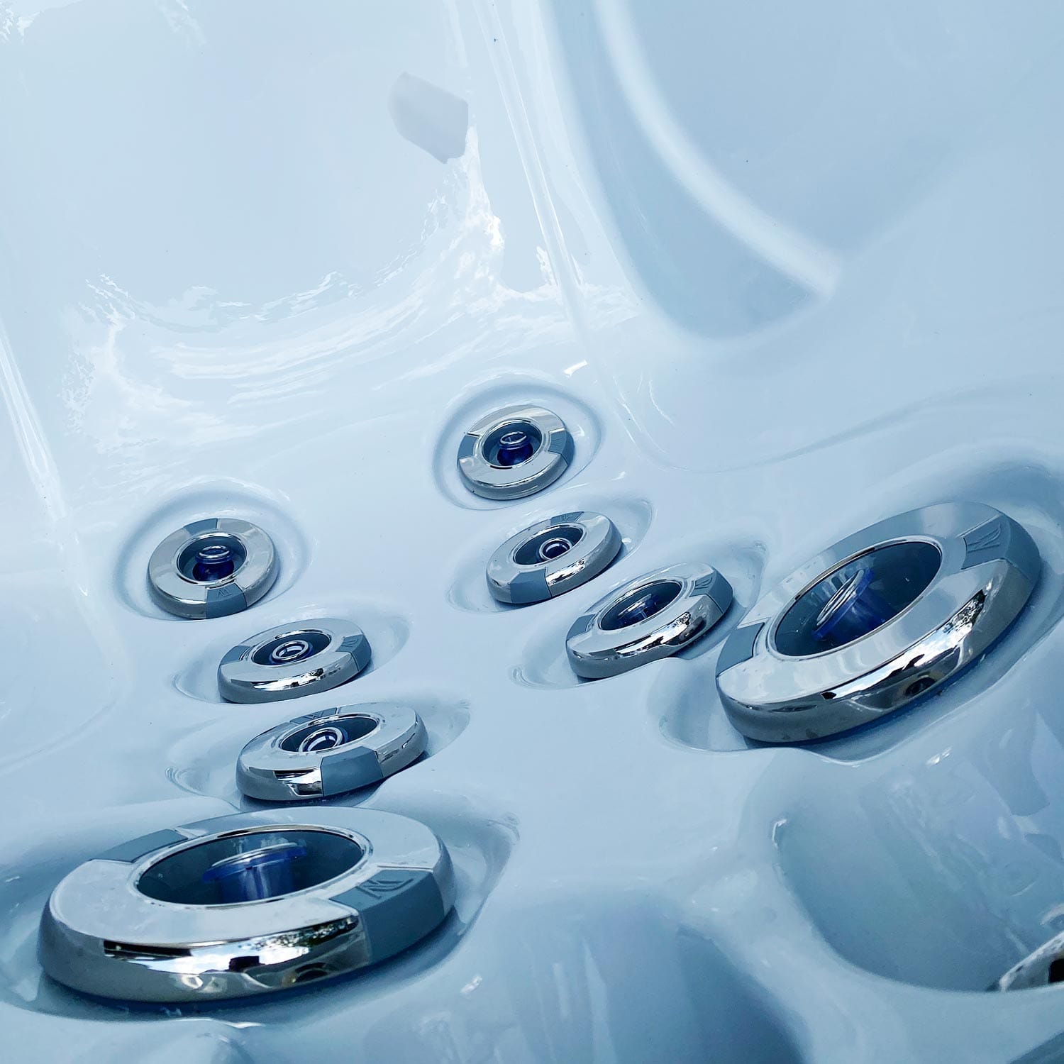 Wellis_Manhattan_hot_tub_detail6